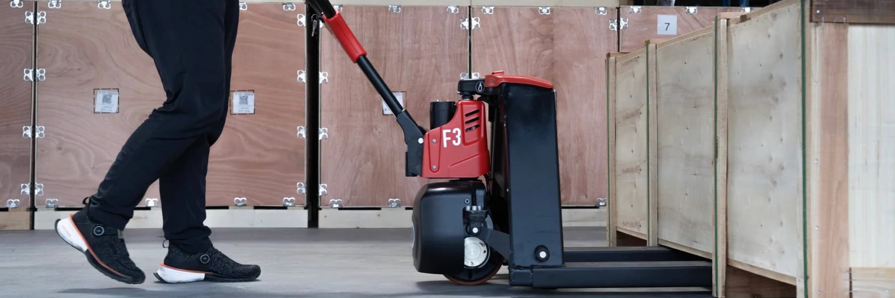 F3 Elektrikli Transpalet 1.5T - Görsel 1